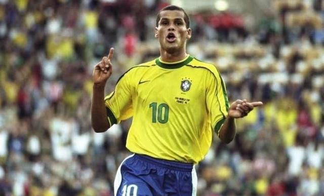 并增强读者 并增强读者